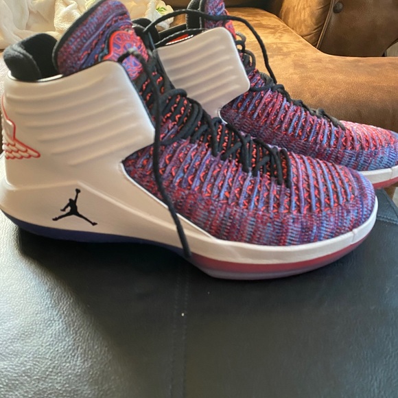 Air jordans main image 2